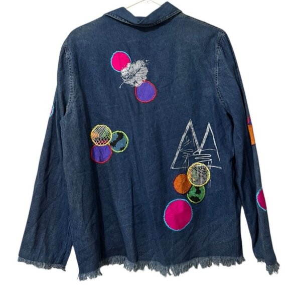 Allure Size Medium Women Blue Denim Button Up Embroidred Shirt Raw Hem Buttons - Picture 2 of 13